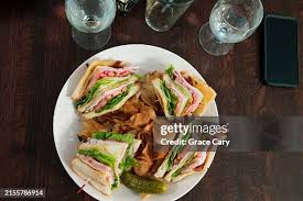 Image result for tbn:PrtsmamH2gogrM::www.designcommandcenter.com/photography/ClubSandwich.jpg