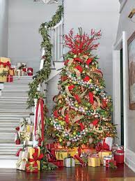 Maybe you would like to learn more about one of these? New Ideas For Christmas Tree Garland Southern Living