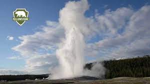 Yellowstone national park hotel deals. About Old Faithful Yellowstone S Famous Geyser