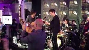 Så blev adam lundgren håkan hellström i känn ingen sorg. Hakan Hellstrom Adam Lundgren Upptrader Pratar Pa Cannes Filmfestival En Midsommarnattsdrom Youtube