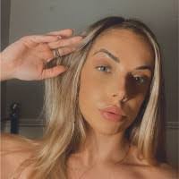 Caitlin Rodway's Instagram, Twitter & Facebook