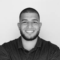 90+ perfiles de «Erazo»