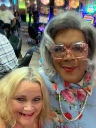 Roll call! Tell us your name, where you are from, and how you know Alisha!