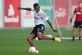 No jogo do sporting hoje, com toda a certeza, quem assistir o sporting ao vivo, poderá ver uma grande vitória. Sporting Cristal X Sao Paulo Pela Libertadores Onde Assistir A Transmissao Ao Vivo Futebol Esportes O Povo