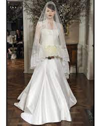 We'd love to help you put together your look, from dress to jewellery. Get Kate Middleton S Royal Wedding Dress Look Martha Stewart