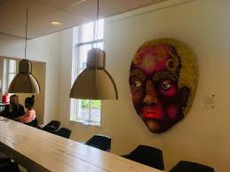 Gastexpositie Kunstuitleen Utrecht bij SIF