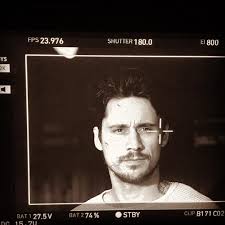 Peter Gadiot Peter Gn On Instagram That S A Wrap Queenofthesouth It Has Been An Intense 6 Month Long Shoot But Queen Of The South South Quotes Valdez
