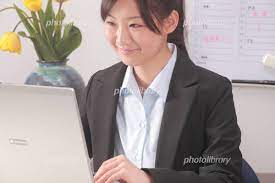笑顔がかわいい若いOL 写真素材 [ 797960 ] - フォトライブラリー photolibrary