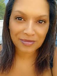 Tara Fitch's Instagram, Twitter & Facebook