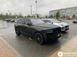 Meet the most exceptional joint project in the luxury cars sector. Rolls Royce Cullinan 9 Oktober 2020 Autogespot