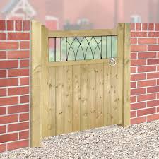 Aluminum arch frame / wood ornamental driveway gates are both beautiful and functional, while enhancing your property values. Windsor Single Gate