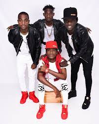 I've never seen you looking so lovely as you did tonight / i've never seen you eb f i have been blind. Download Da Musica De Tabanka Djaz Foi Assim Lyrics