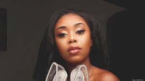 Philadelphia shoe startup Mela Moore focuses