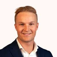 1100+ "Flom" profiles