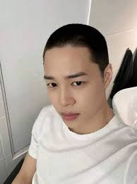 Hi Dimi, why are you mad at Jimin, why are you mad, what did I do to you,  show me that ugly face?