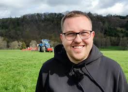 Bauer sucht Frau 2022: Wer ist Bauer Theo? Alter, Herkunft, Hobbys