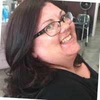 Leigh Dugan's Instagram, Twitter & Facebook