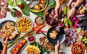 Here's a list of the dishes that define the filipino gastronomic experience during the holidays. A Merry And Bright Filipino American Christmas Bon Appetit