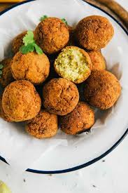 Easy Falafel Wrap With Hummus Yogurt Sauce 15 Minute Recipe Falafel Wrap Falafel Recipes