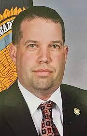 Lacey Knudson's Instagram, Twitter & Facebook