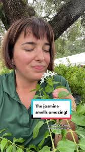 Jasmine Parnell's Instagram, Twitter & Facebook