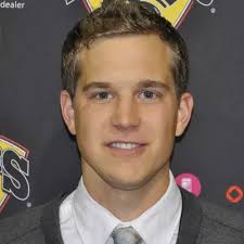 Hill.jpg?width=400&height=400&mode=crop&anchor=topcenter&format=jpg&quality=80