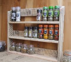 Bekas rempah @ spice jar ni mulanya nak beli kat kedai eco tapi mr. 5 Item Bijak Untuk Dapur Bajet Impiana