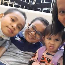 Profile for Nora ZAzg