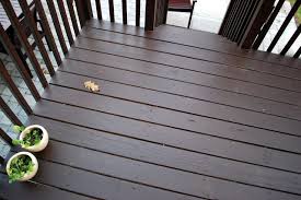 Jun 24, 2019 · get the best features of oil and latex with behr's solid color house & fence wood stain. In The Little Yellow House Quick Round Of Stain Deck Staining Deck Wood Deck Stain Cool Deck