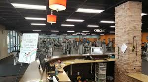 It was owned by several entities, from thomas patterson of fit republic to * *, it was hosted by godaddy.com llc and squarespace inc. Fit Republic Closed 13 Reviews Gyms 1295 E Shaw Ave Clovis Ca Yelp