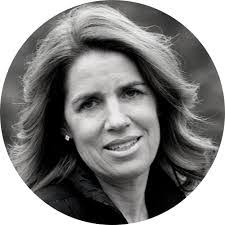 Hope Scully's Instagram, Twitter & Facebook