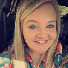 Kaitlynn Long's Instagram, Twitter & Facebook