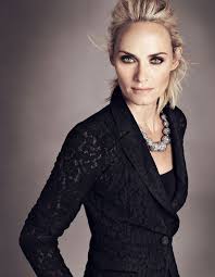 What To Wear For New Year S Eve Simple Glam Boomerinas Com 40 Fashion Women Fashion Over 60 Fashion