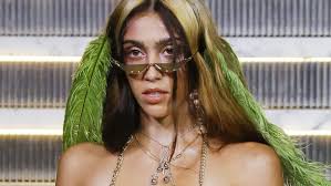 Lourdes leon was born on october 14, 1996 in los angeles, california, usa as lourdes maria ciccone leon. Lourdes Leon Gibt Nichts Auf Hollywoods Schonheitswahn