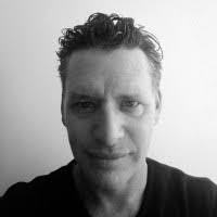 Justin Caris's Instagram, Twitter & Facebook