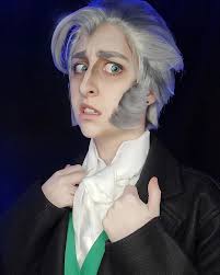 Bah.. Humbug! 😤 Gotta love this old fart. I fell in love with the new  Netflix Scrooge movie recently! The animation style was so cute and the  music re-adaptions were so well