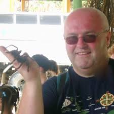 STOCKPORTMACKEM @SunderlandAFC Why? He's just come back from a long injury.  He's had 20 mins football this season, he's rusty and was served a hospital  ball. Are you one of those who've