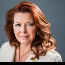 Bonnie Filer's Instagram, Twitter & Facebook