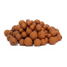 They are pretty porous and i got 25 kilo's for a tenner.if it works out its a lot of media cheap, even cheaper than scrubbies. Light Expanded Clay Aggregate Leca Balls In Singapore Eco City Hydroponics Singapore Online Store