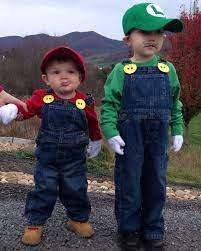 Suggest characters from the last game i played. Super Mario Und Luigi Kostum Selber Machen Diy Maskerix De Mario Und Luigi Kostum Mario Und Luigi Kostum Selber Machen Mario Und Luigi