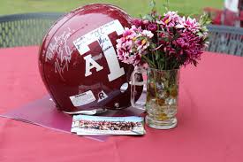 Maybe you would like to learn more about one of these? Texas A M Football On Twitter Congrats To Our Heb Tailgater Of The Year Jeri Drozd And Southside 67 12thman Wcuvstamu Https T Co Of4l7al84j