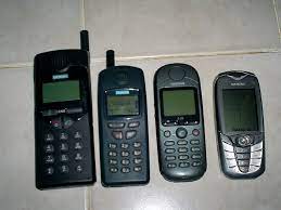 Datei:Siemens C10D, C25, S35i, CX65 ...