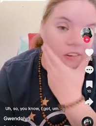 Her masculine Roy dingy mannerisms drive me nuts : r/JennyIsALiar