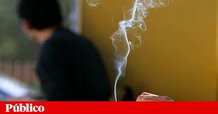 Como los que compraban todos de niños en las tiendas americanas o wallmart. Nem Os Cigarros De Chocolate Escaparam Saude Publico