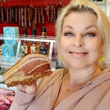 Hannah Lund Nyd det nu