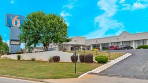 Image result for Motel 6 Decatur Decatur GA
