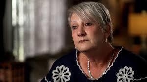 Cheryl Burgoon's Instagram, Twitter & Facebook