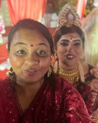 Bade pyaar se shaadi ki hai @shreyaganguli123 aur @francisdericcolaco ne.  Aur meri dua se yeh pyaar barkrar Rahega kyunki Francis ko hum chondege  nahi.