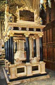 The tomb erected above only has elizabeth's effigy, but king james i ordered this to be inscribed upon the tomb in latin: Elizabeth I Westminister Abbey Parents Henry V111 1491 1547 Anne Boleyn 1504 1536 Tudor History Elizabeth I Tudor