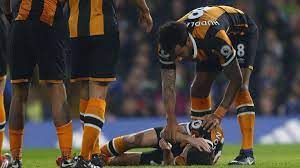 I can confirm that following specialist medical advice i am having to retire from playing professional football. Players Too Brave Over Head Injuries Says Ryan Mason Eurosport